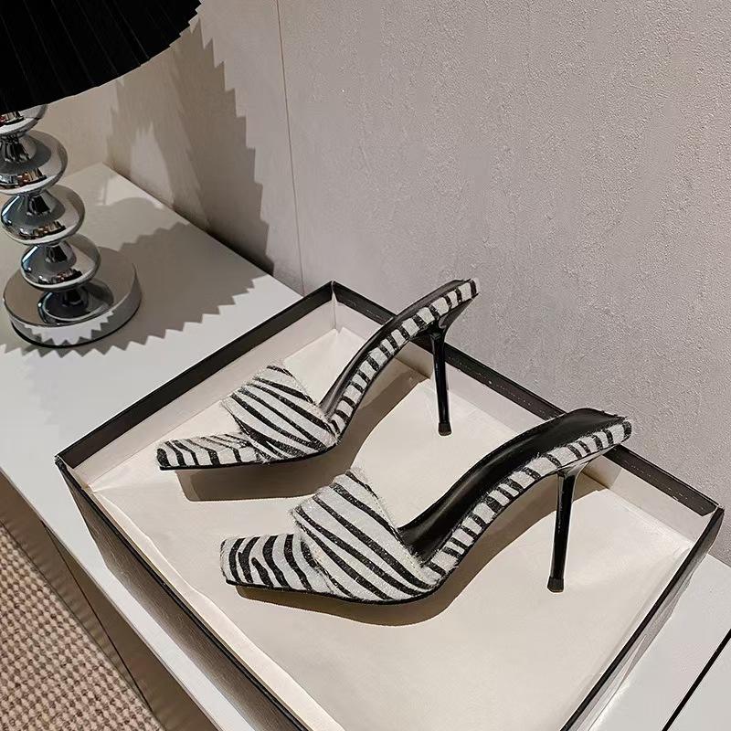 ลายม้าลาย9ซม.