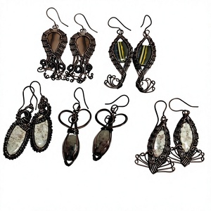 Pendientes de Piedras Preciosas Envueltos en Alambre de Cobre Hechos a Mano, Piedras Naturales Variadas, Jaspe, Ojo de Tigre, Piedra Blanca, Estilo Boho, Joyería al por Mayor - Product Image 1
