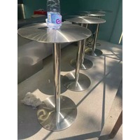 Table basse ronde industrielle, petite table de bistrot avec base en acier inoxydable pour café, bar, mobilier moderne, table à manger