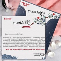 Carte d'invitation de remise de diplôme avec nœud en ruban de satin gaufré de style européen, en matériau recyclable, texte/couleurs/logo personnalisés