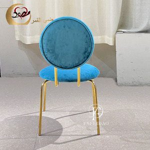 Chaise d'hôtel en velours vert sarcelle à dossier rond et pieds dorés – Mobilier d'intérieur contemporain et moderne au design stable - Product Image 6