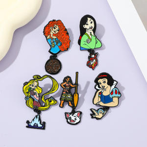 شارة معدنية مبتكرة أميرات كرتونية امريكيّة حورية البحر الصغيرة بيضاء ثلجية Mulan ذهبية منقوشة مطلية - Product Image 3