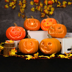Linterna de Calabaza Luminosa de Halloween con Luz LED, Decoración Divertida para Centros Comerciales, Parques de Atracciones y Exteriores - Product Image 1