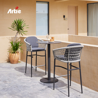 Ensemble de meubles de bar en corde tressée pour restaurant et hôtel Artie, table haute et chaises