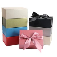 Boîte personnalisée magnétique avec logo, ensemble de tasses à café pliables, emballage cadeau en papier, emballage cadeau pour envoi postal, emballage cadeau de luxe, boîte de livraison de vêtements