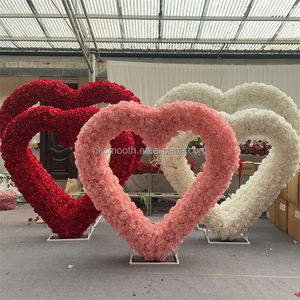 Décoration de mariage pour la Saint-Valentin, fond de scène en fleurs d'hortensia roses, arche florale en forme de cœur - Product Image 2