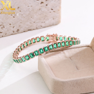 Pulseras y Brazaletes de Joyería Fina de Oro Rosa de 10K Personalizadas con Engaste de Garras para Regalo Unisex - Product Image 5