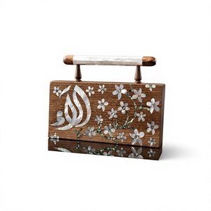 Bolso de Mano de Lujo AurellePearl Signature, Hecho a Mano con Incrustaciones de Madreperla, Bolso de Noche de Madera para Novias, Bodas y Eventos Elegantes - Product Image 1