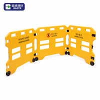 Barrière modulaire portable résistante aux chocs en HDPE Baoye, barrière de sécurité pour chantier de construction, protection de niveau professionnel