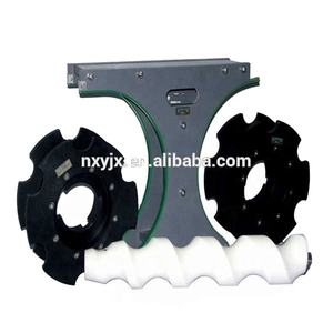 Remplacement des pièces de machine d'étiquetage Krones K745 bouteille dans l'alimentation de sortie bouteille alimentation vis/ver - Product Image 2