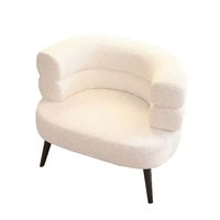Fauteuil rembourré moderne style ours avec pieds en bois massif pour salon, chambre ou hôtel