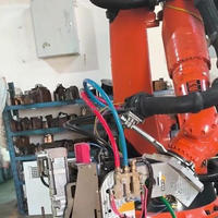 Système de soudage par points robotisé KUKA pour châssis automobiles, fabrication de tôles et lignes de soudage industrielles à haute efficacité