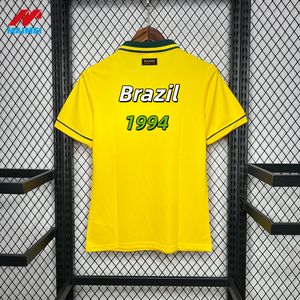 ชุดฟุตบอลขายส่<span class=keywords><strong>ง</strong></span> เสื้อเรโทรทีมชาติบราซิล ฤดูกาล 1994 หมายเลข 20 โรนัลโด้ เบอร์ 11 โรมาเรียว แขนสั้น - Product Image 1