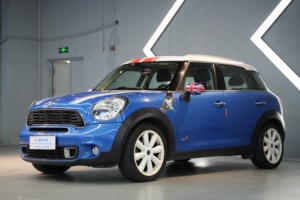 <span class=keywords><strong>MINI</strong></span> COUNTRYMAN 2011 1.6T <span class=keywords><strong>COOPER</strong></span> <span class=keywords><strong>S</strong></span> ALL4 SUV Gasolina Automático Asientos de Cuero Luces LED Techo Solar - Product Image 3