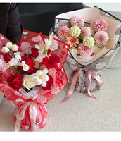 Papier d'emballage pour fleurs en forme de boule avec bords semi-transparents pour l'arrangement floral DIY et l'emballage de bouquets.