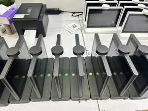 Traducteur en ligne avec écran tactile de 10,1 pouces, 139 langues, écran IPS, double écran, système d'exploitation Android - Product Image 3