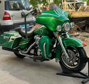 Harley-Davidson Road Glide de 1600 cc, Motocicleta Cruiser de Turismo Premium Fabricada en EE. UU. para Viajes Deportivos y de <span class=keywords><strong>Ocio</strong></span>, Extremadamente Potente - Product Image 5