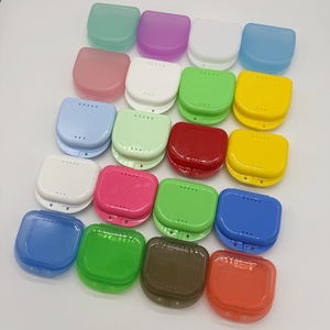 Boîte à échantillons dentaires personnalisable avec logo, idéale pour les boîtes d'échantillons de gouttières orthodontiques, petites boîtes à appareils dentaires à ouverture centrale. - Product Image 1