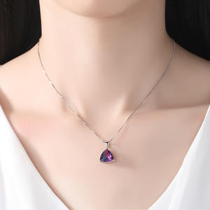 Ce collier en argent sterling avec pendentif en tourmaline rouge S925 est un choix idéal pour les femmes (également disponible en cuivre) - Product Image 3