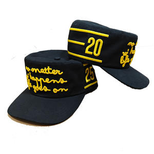 قبعة مخدة فاخرة عالية الجودة من علامة تجارية مسطحة بتطريز شعار ذهبي مخصص - Product Image 2