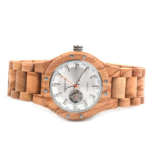 Montre mécanique élégante pour hommes avec boîtier en bois résistant à l'eau 3ATM et cadeau de bande - Product Image 3