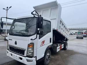 Camion benne Howo 6x4 robuste à vendre, idéal pour le transport de chantier, avec des performances stables et un faible taux de défaillance, certifié CE - Product Image 2