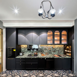 Îlots de cuisine modernes en bois aggloméré sur mesure, armoires de cuisine en MDF, fabricant d'armoires avec plan de travail en quartz artificiel - Product Image 6