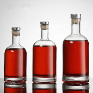 Botella de vidrio de licor de <span class=keywords><strong>ginebra</strong></span> de vodka helado transparente vendedor caliente - Product Image 1