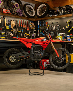 Moto tout-terrain Altis Dirt Bike avec moteur 25 kW, batterie lithium 97,2 V, haute vitesse, moto tout-terrain - Product Image 3