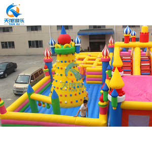 Château gonflable géant Tianxu pour l'extérieur, 300 m², qualité commerciale, en PVC, parc d'attractions, aire de jeux, parcours d'obstacles - Product Image 2