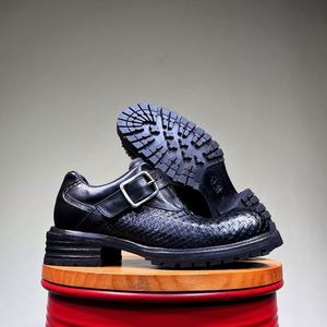 Zapatos DeBey de Piel de Pitón Lavada al Agua Goodyear, Diseño Retro Casual Hecho a Mano, Hebilla Personalizada con Logotipo Grabado en la Puntera, Otoño - Product Image 2