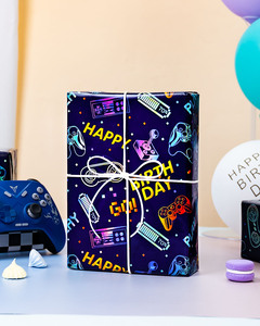 Manette de jeu bleue personnalisable au design original, joyeux anniversaire, imprimée des deux côtés, emballage en papier gravé au laser. - Product Image 2