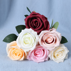 Rose artificielle réaliste en tissu de soie douce, fleur unique, <span class=keywords><strong>toucher</strong></span> <span class=keywords><strong>naturel</strong></span>, haute simulation, pour mariage, maison, Saint-Valentin - Product Image 3
