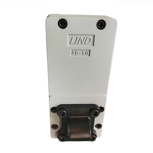 בוכנה חשמלית שקטה LIND LOE50 עם מהלך של 350 מ\\\"מ, בורג כדורי, דרגת הגנה IP65 ומסב - Product Image 4