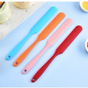 Food Grade Silicone Cream Scraper Household All-in-One Long Cake Spatula Heat-resistant Kitchen Baking Tool - Product Image 3