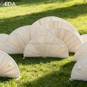 Arche métallique semi-circulaire détachable en alliage d'aluminium LEDA, beige, pour événements et mariages – Nouvelle collection en promotion - Product Image 1