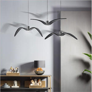 Lustre <span class=keywords><strong>d</strong></span>écoratif <span class=keywords><strong>d</strong></span>'intérieur, lampe suspendue en résine LED, mouette, vol <span class=keywords><strong>d</strong></span>'<span class=keywords><strong>oiseau</strong></span>, éclairage suspendu - Product Image 4