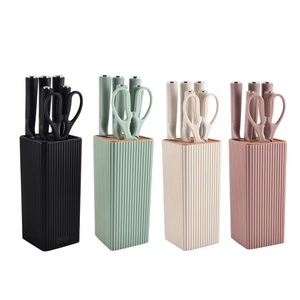 Juego de Cuchillos de Cocina de Acero Inoxidable de Nuevo Diseño, Tijeras, Cuchillo de Chef, Cuchillo Multiusos, Cuchillos Afilados con Mango de Plástico - Product Image 1