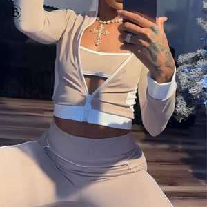 Set <span class=keywords><strong>Sportivo</strong></span> <span class=keywords><strong>da</strong></span> <span class=keywords><strong>Donna</strong></span> 2026 con Logo Personalizzato, Giacca con Zip, Completo Yoga, <span class=keywords><strong>Reggiseno</strong></span> <span class=keywords><strong>Sportivo</strong></span> e Pantaloni Yoga, Set 3 Pezzi - Product Image 5