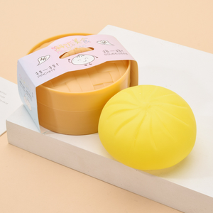 Jouet anti-stress multicolore en forme de pain de barbecue simulé, grand format, parfum lait, souple - Product Image 6