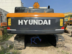 Excavatrice Hyundai 305LC-9 d'occasion de haute qualité, capacité de 30 tonnes, bon état, matériel de construction, modèle 2024, moteur Cummins - Product Image 4