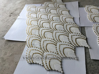 Prix usine écailles de poisson forme d'éventail carrara marbre naturel carreaux de mosaïque maison décoration intérieure