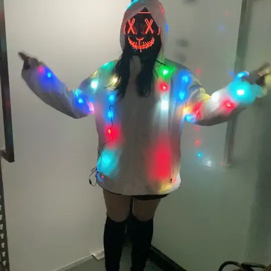 Alta calidad Venta caliente de Halloween Led luminoso Cosplay traje adulto Dj luz Club traje