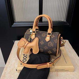 Automne et hiver texture haut de gamme mode sac d'oreiller à main sac de niche femme 2025 nouvelle épaule bandoulière Boston sac - Product Image 6