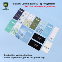 Impression de brochures brillantes sur papier cartonné 400 g/m² avec impression numérique, couverture rigide, découpe à la forme, présentoirs de vente au détail, papier couché
