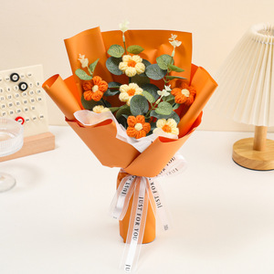 Cadeau personnalisé pour la fête des mères, bouquet de fleurs fait main, cadeau pour la Saint-Valentin, fleur au crochet - Product Image 2