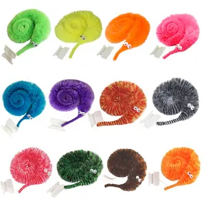 Le vendite dirette all'ingrosso a buon mercato magic worm toys peluche fuzzy string wiggle twist worm toys con blister russo