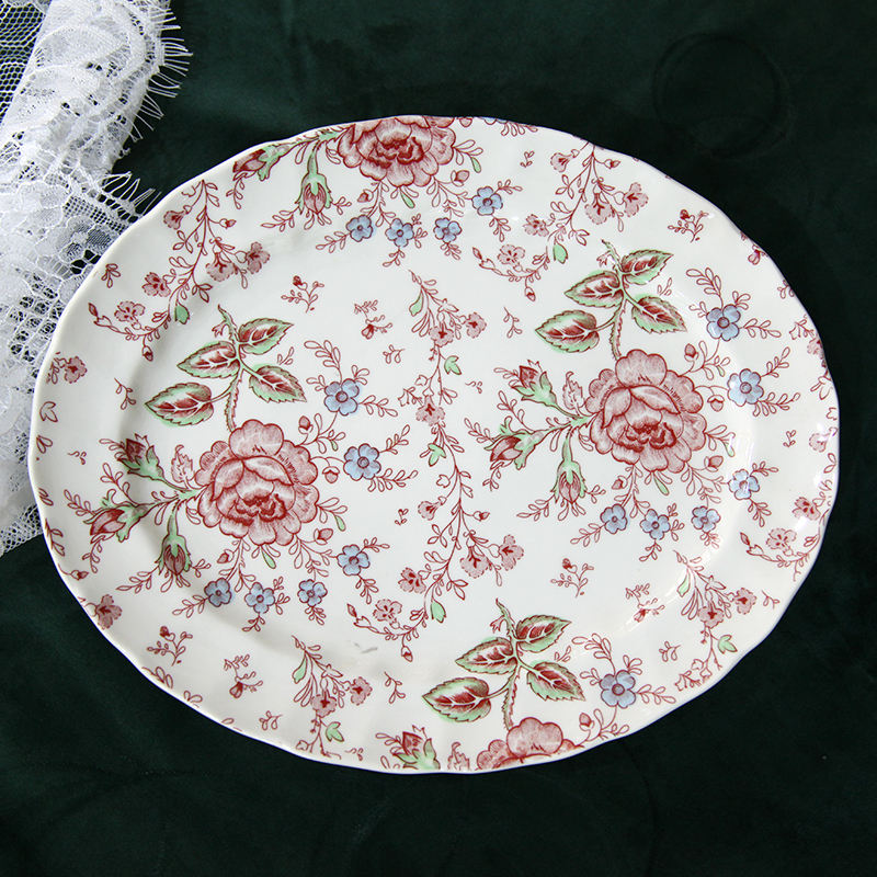 assiette de poisson rose