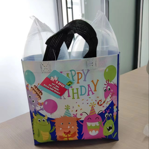 ถุงช้อปปิ้งผ้า PP ไม่ทอเคลือบ BOPP แบบสะพายไหล่ ผลิตในเวียดนาม ทนทาน รับผลิตแบบ OEM ODM คุณภาพสูง หูหิ้วผ้า PP สำหรับใช้งานกลางแจ้ง - Product Image 1