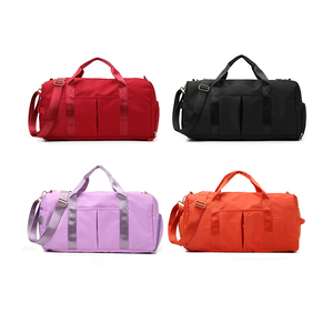 Sıcak satış özelleştirilmiş spor çantası Holdall seyahat haftasonu Yoga eğitim spor çanta kuru ıslak ayrılmış Duffel çanta ile ayakkabı bölmesi - Product Image 6